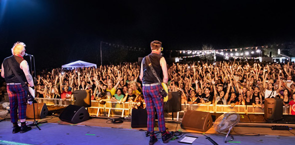 The Toy Dolls Official Website